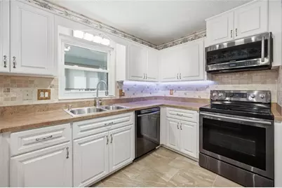 8350 SW 93rd Lane #D, Ocala, FL 34481 - Photo 2