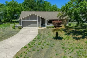 2 Canela Ct, Homosassa, FL 34446 - Photo 1