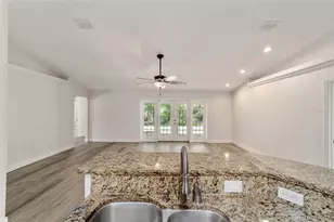 4020 NE 14th Ct, Ocala, FL 34479 - Photo 6