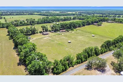 20540 SW 5th Place, Dunnellon, FL 34431 - Photo 2