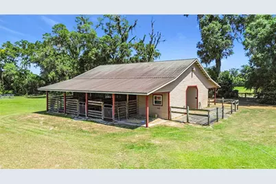 20540 SW 5th Place, Dunnellon, FL 34431 - Photo 32