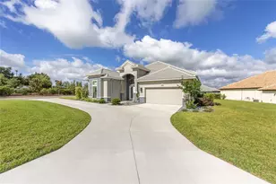 1500 W Alton Bay Pl, Hernando, FL 34442 - Photo 4