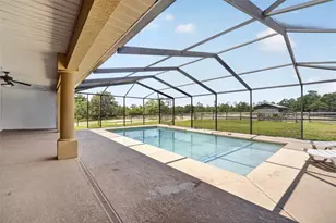 1098 NW 165th Ct Rd, Dunnellon, FL 34432 - Photo 6