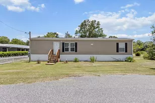 609 S Redbud Terrace, Inverness, FL 34450 - Photo 8