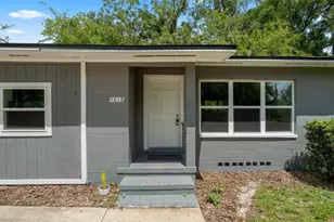 1015 SE 10th Terrace, Gainesville, FL 32601 - Photo 10