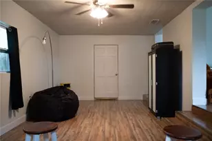 1015 SE 10th Terrace, Gainesville, FL 32601 - Photo 8