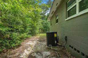 1015 SE 10th Terrace, Gainesville, FL 32601 - Photo 8