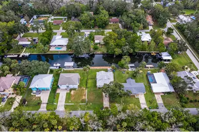 3625 N Suwannee Point, Crystal River, FL 34428 - Photo 2