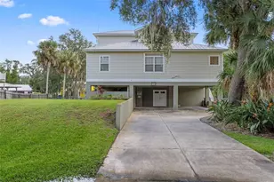 3625 N Suwannee Point, Crystal River, FL 34428 - Photo 1