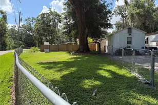 3315 Cr 431N, Lake Panasoffkee, FL 33538 - Photo 30