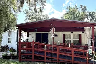 3315 Cr 431N, Lake Panasoffkee, FL 33538 - Photo 1