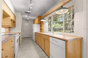 2341 NE 39th St, Ocala, FL 34479 - Photo 16
