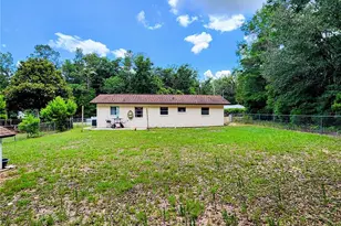 19729 SW Lark Dr, Dunnellon, FL 34431 - Photo 16