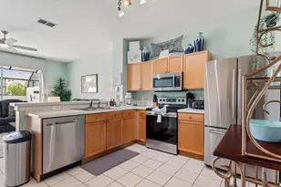 8106 Princess Palm Ln, Kissimmee, FL 34747 - Photo 10