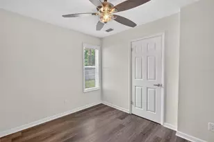 536 NE 43rd Ct, Ocala, FL 34470 - Photo 16