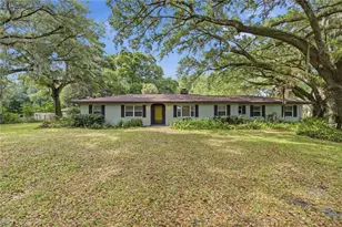 2415 NE 59th Pl, Ocala, FL 34479 - Photo 1