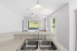 826 W Cockatiel Loop, Hernando, FL 34442 - Photo 14