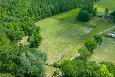 18585 N Highway 329, Reddick, FL 32686 - Photo 12