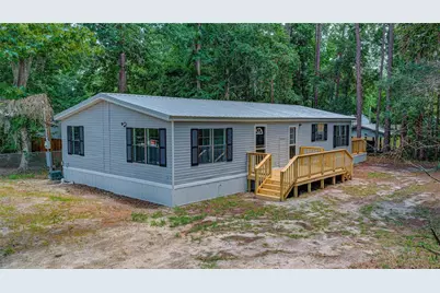 118 Waterway Drive, Satsuma, FL 32189 - Photo 1