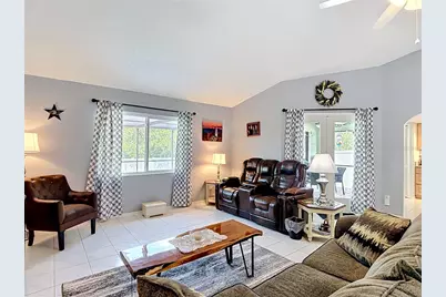 11382 Pickford Street, Spring Hill, FL 34609 - Photo 6