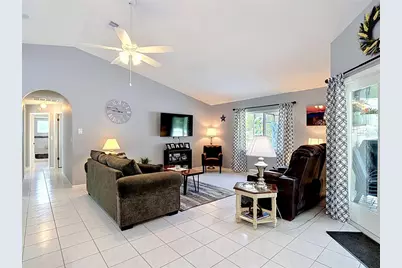 11382 Pickford Street, Spring Hill, FL 34609 - Photo 10