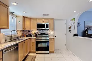 11382 Pickford St, Spring Hill, FL 34609 - Photo 14