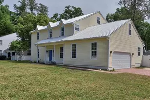 525 SE 61st Ct, Ocala, FL 34472 - Photo 2