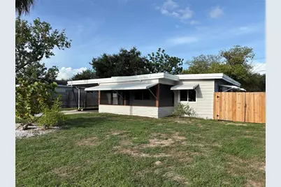 5165 104th Way N, Saint Petersburg, FL 33708 - Photo 2