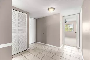608 Fairways Cir, Ocala, FL 34472 - Photo 6