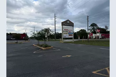 11582 N Williams Street, Dunnellon, FL 34432 - Photo 2