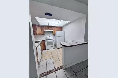 576 Fairways Lane #M104, Ocala, FL 34472 - Photo 6