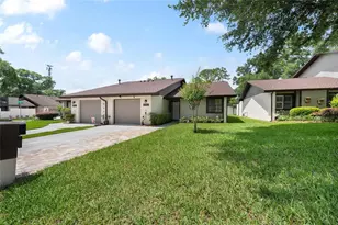 3703 NE 16th Pl, Ocala, FL 34470 - Photo 4