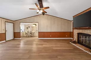 11118 SE 66th Terrace, Belleview, FL 34420 - Photo 6