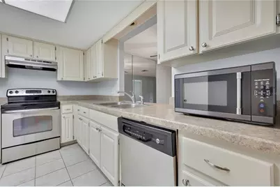 63 Douglas Street #11, Homosassa, FL 34446 - Photo 4