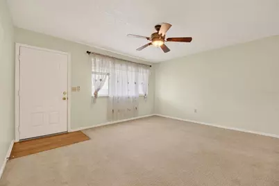8720 SW 108th Lane, Ocala, FL 34481 - Photo 4