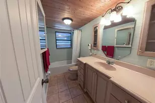 2501 Gator Ln, Groveland, FL 34736 - Photo 20