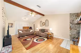 21090 SW Peach Blossom St, Dunnellon, FL 34431 - Photo 10
