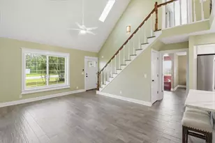 2838 E Newhaven St, Inverness, FL 34453 - Photo 8