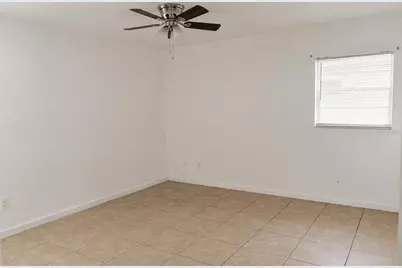 134 Beechwood Lane, Palm Coast, FL 32137 - Photo 10