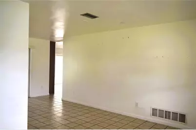 134 Beechwood Lane, Palm Coast, FL 32137 - Photo 6