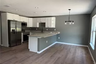 2190 NW 65th Pl, Ocala, FL 34475 - Photo 2