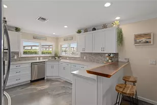 2221 N Kings Cove Point, Crystal River, FL 34429 - Photo 14
