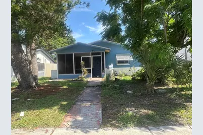 5234 9th Avenue N, Saint Petersburg, FL 33710 - Photo 1