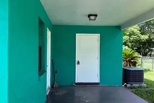 21160 SW Honeysuckle St, Dunnellon, FL 34431 - Photo 22