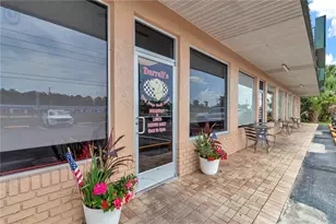 963 N Suncoast Blvd, Crystal River, FL 34429 - Photo 6