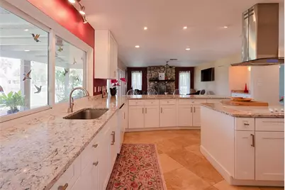 11580 W Dixie Shores Drive, Crystal River, FL 34429 - Photo 10