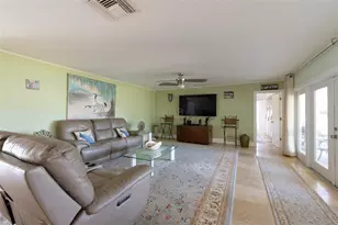 11580 W Dixie Shores Dr, Crystal River, FL 34429 - Photo 12