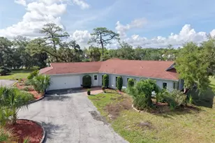 11580 W Dixie Shores Dr, Crystal River, FL 34429 - Photo 6