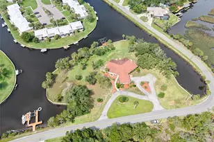 11580 W Dixie Shores Dr, Crystal River, FL 34429 - Photo 1