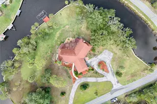 11580 W Dixie Shores Dr, Crystal River, FL 34429 - Photo 2